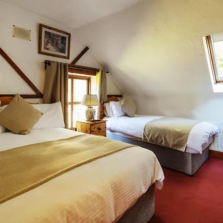Bed & Breakfast Tudor Laragh