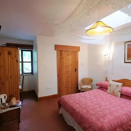 Bed & Breakfast Tudor