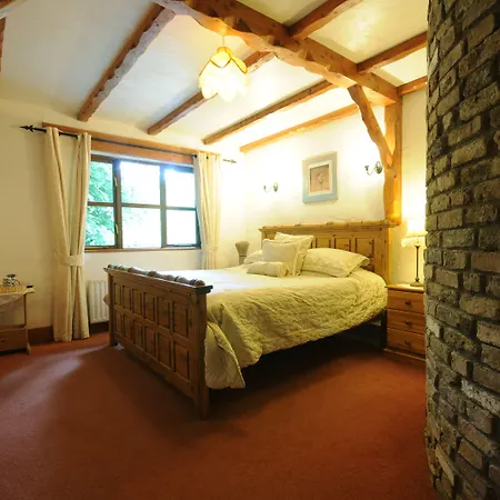 Bed & Breakfast Tudor