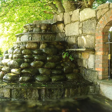 Tudor Bed & Breakfast Laragh