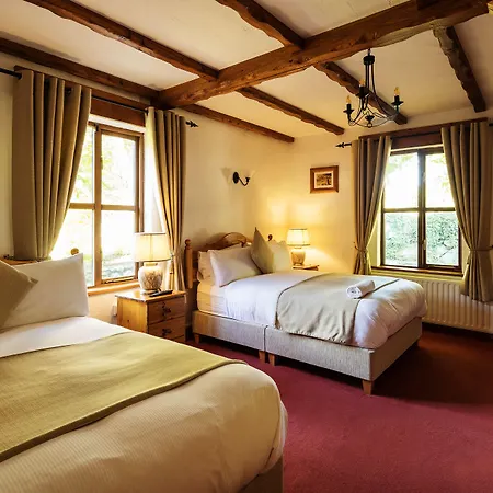 Tudor Bed & Breakfast Laragh