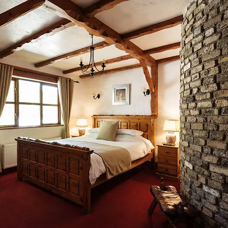 Bed & Breakfast Tudor