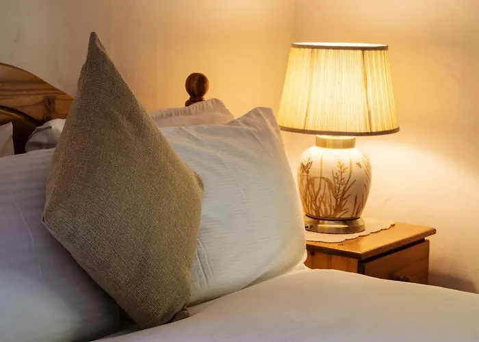 Bed & Breakfast Tudor 3*