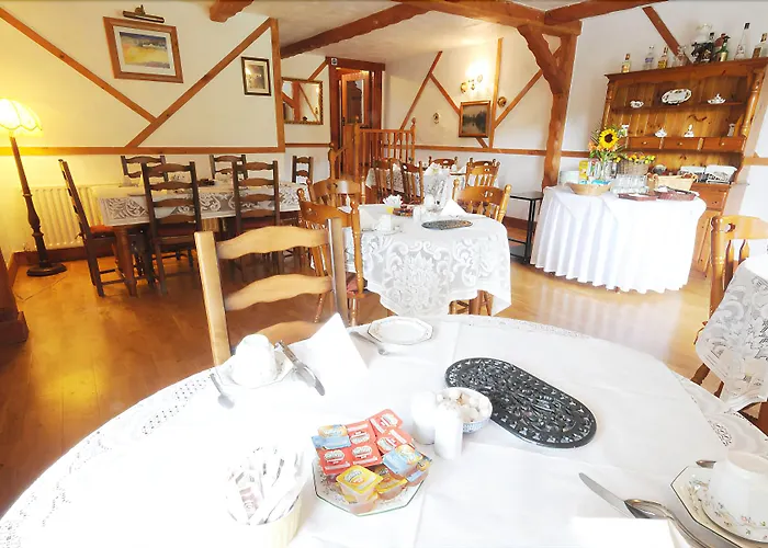 Tudor Frühstückspension Laragh