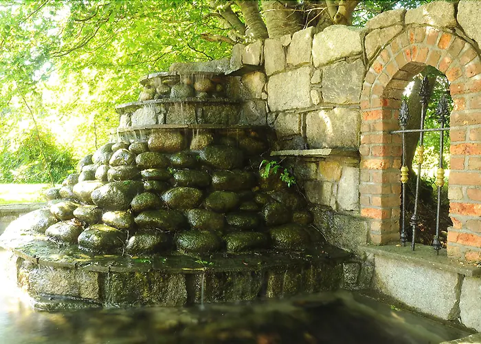 Tudor Bed & Breakfast Laragh