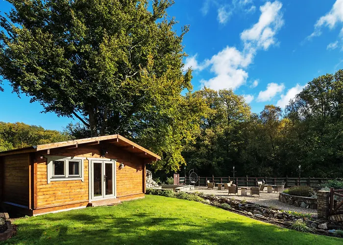 Alojamento de Acomodação e Pequeno-almoço Tudor